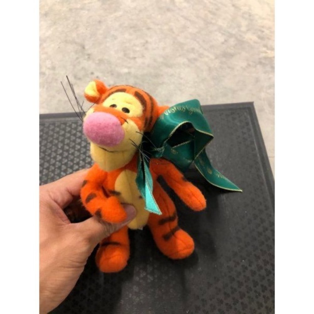 Disney TIGGER Tiger Winnie the Pooh GUND Tag Bean Bag 100 Acre Collection
